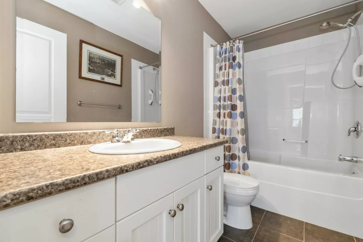 Bedroom 2 Photo of 43726 Alameda Drive, Chilliwack, BC