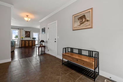 Kitchen Island Photo of 43726 Alameda Drive, Chilliwack, BC