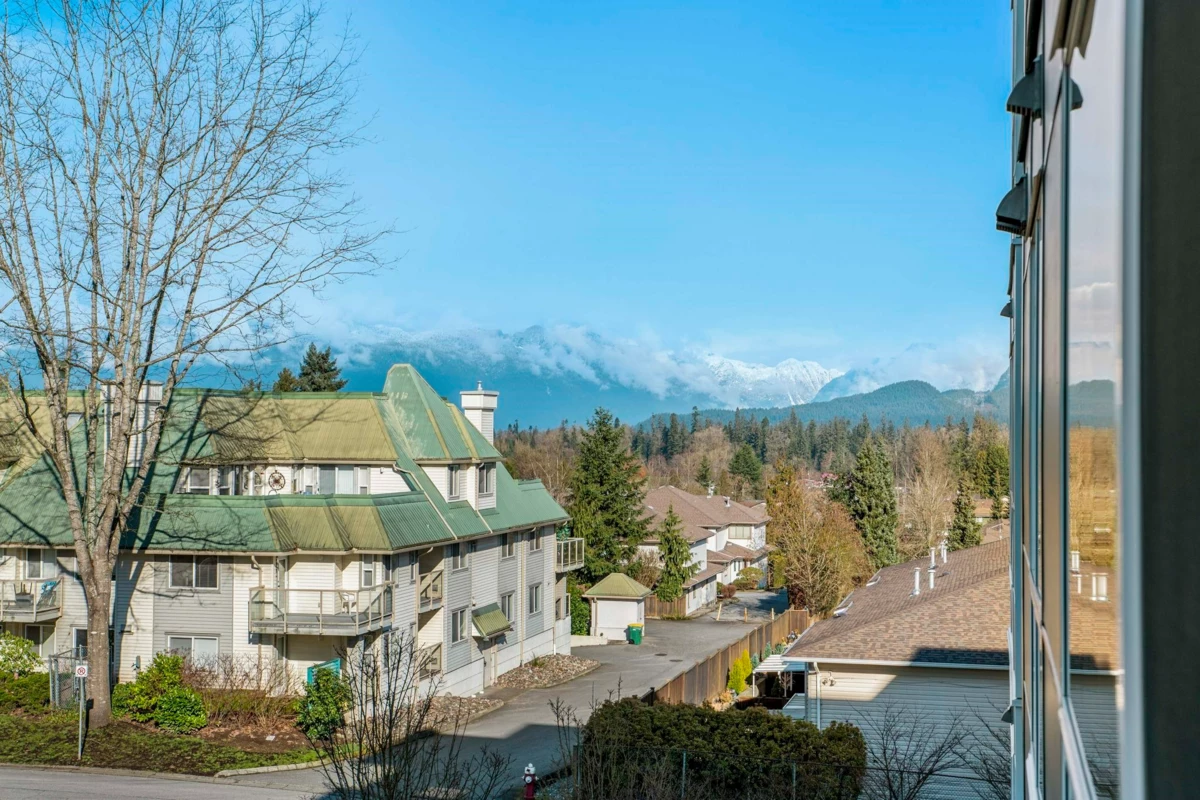 Outdoor Kitchen Photo of 306 22315 122 Avenue, Maple Ridge, BC
