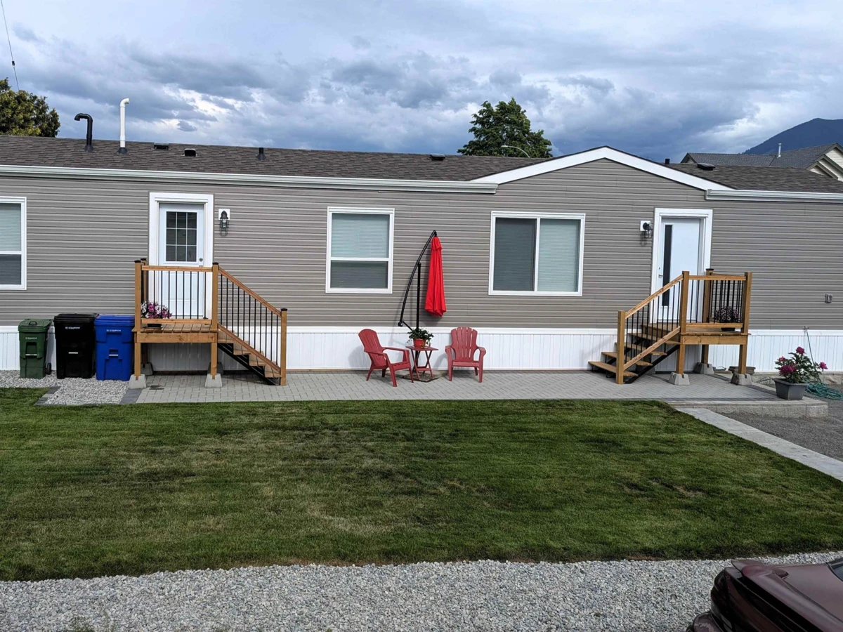 Exterior Front Photo of 4 44565 Monte Vista Drive, Chilliwack, BC