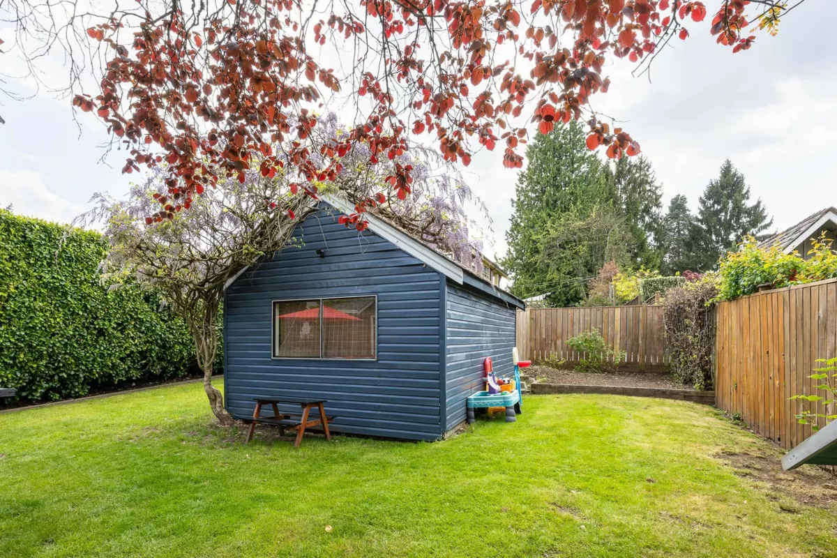 Swimming Pool Photo of 524 Second Street, New Westminster, BC