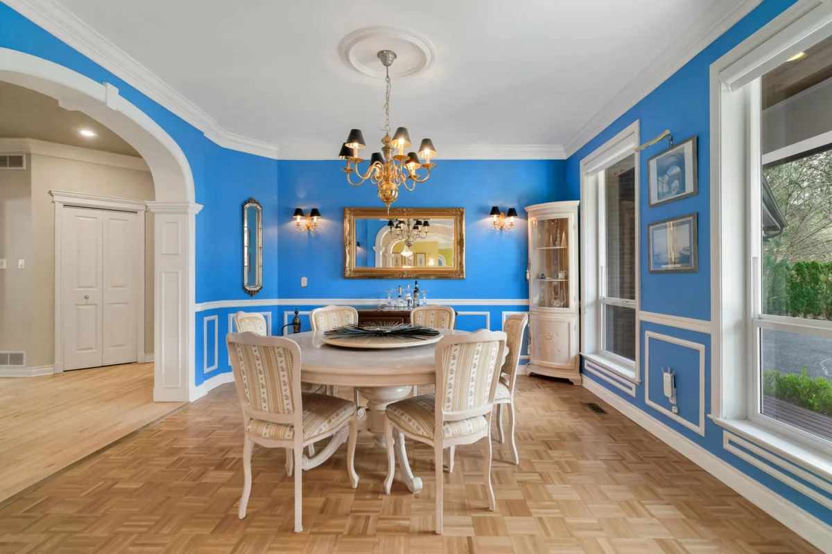 Breakfast Nook Photo of 7942 145 Street, Surrey, BC