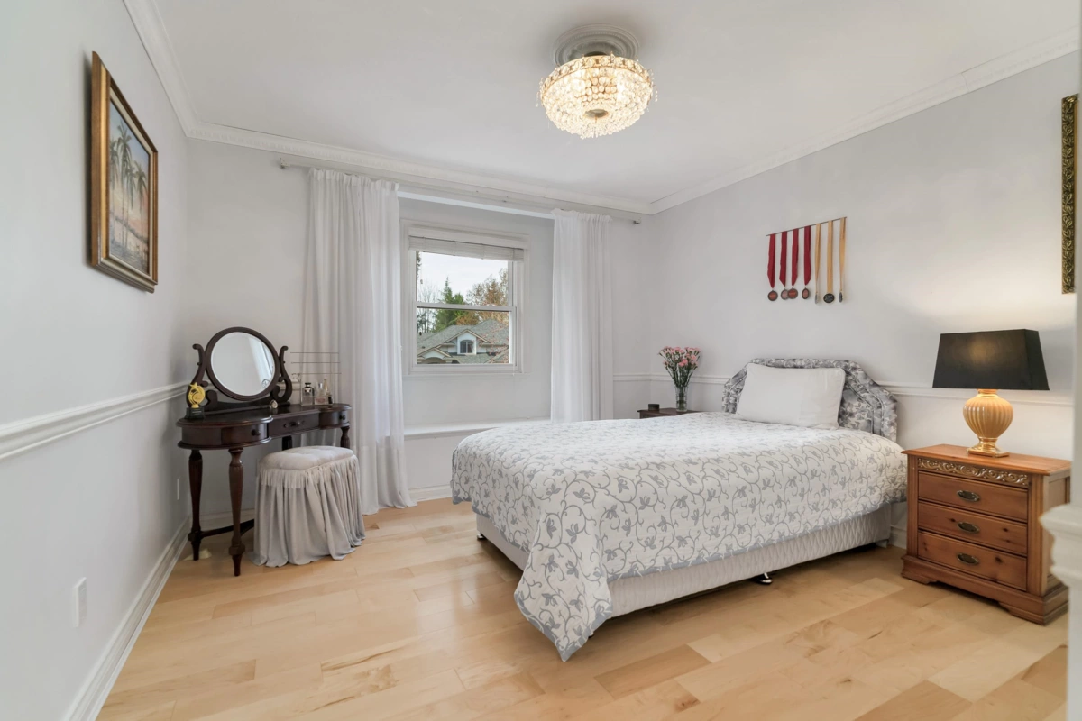 Entry Foyer Photo of 7942 145 Street, Surrey, BC