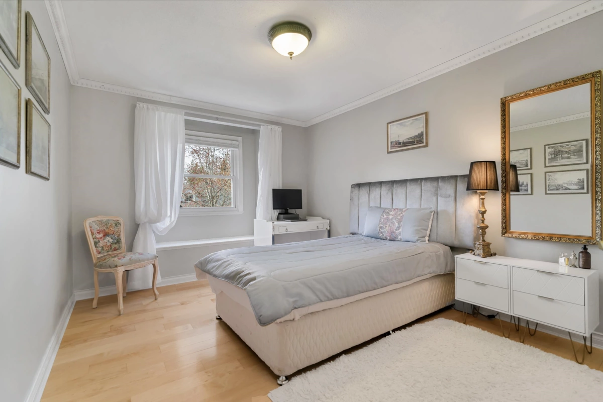 Staircase Photo of 7942 145 Street, Surrey, BC