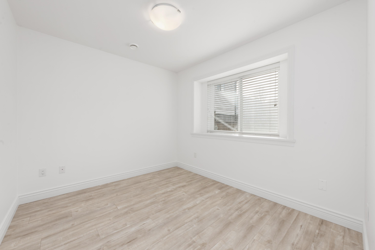 Backyard Photo of 3136 E 47th Avenue, Vancouver, BC