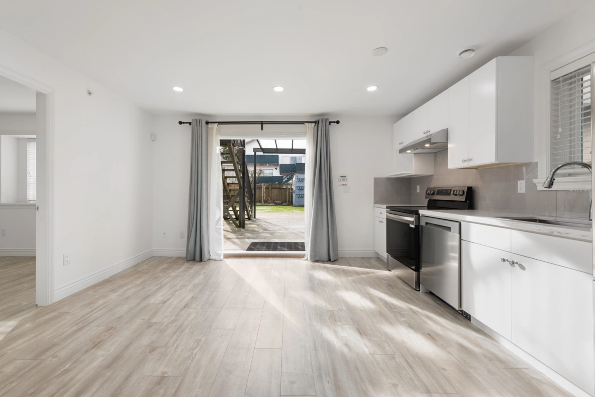 Garage Interior Photo of 3136 E 47th Avenue, Vancouver, BC