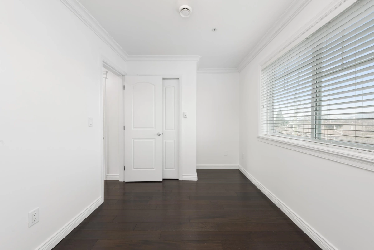 Hallway Photo of 3136 E 47th Avenue, Vancouver, BC