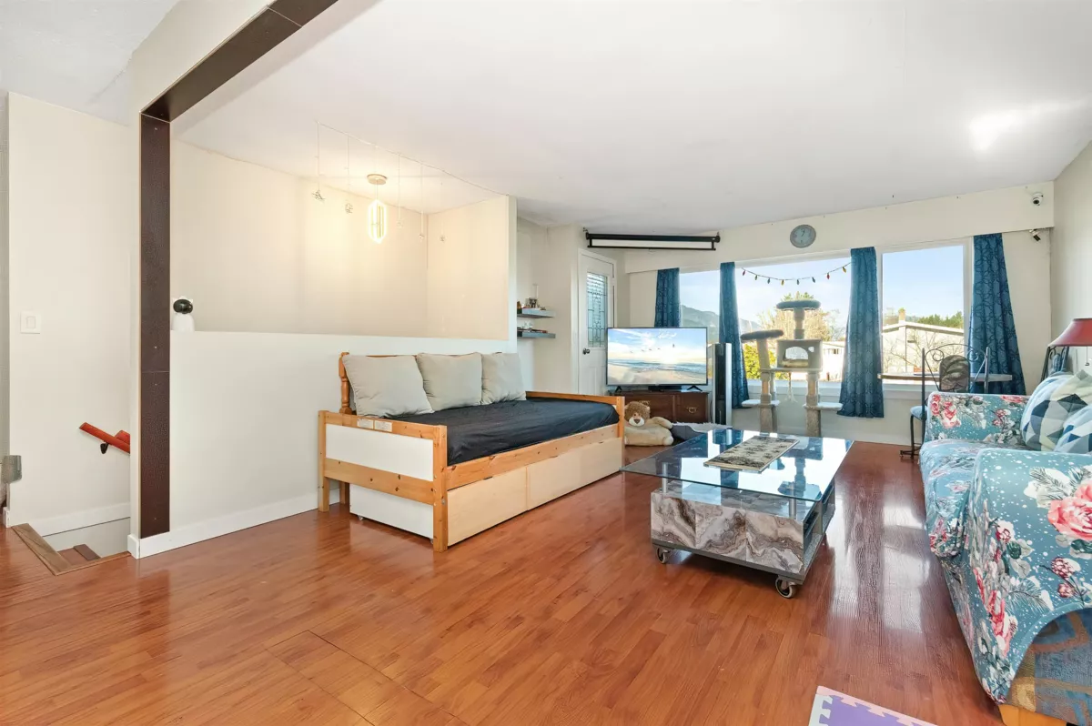 Office / Den Photo of A 46520 Rolinde Crescent, Chilliwack, BC