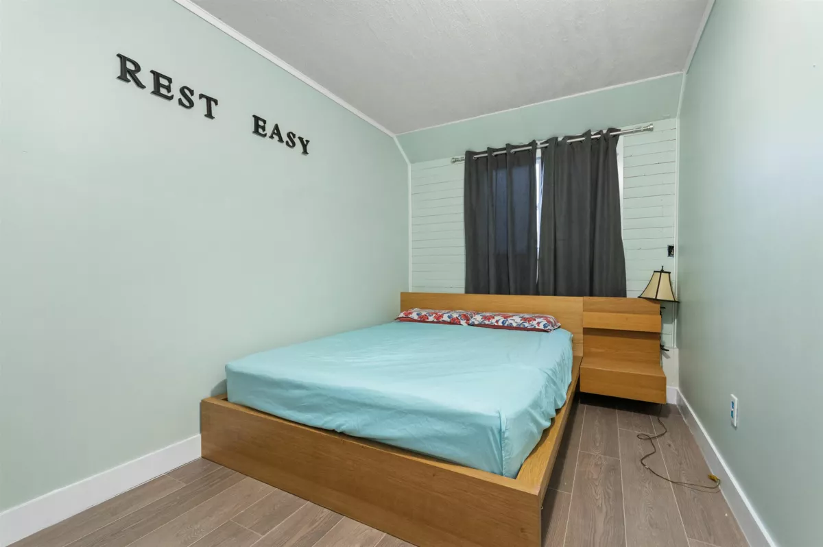 Primary Bedroom Photo of A 46520 Rolinde Crescent, Chilliwack, BC