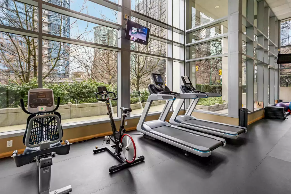 Basement Recreation Room Photo of 1506 1420 W Georgia Street, Vancouver, BC