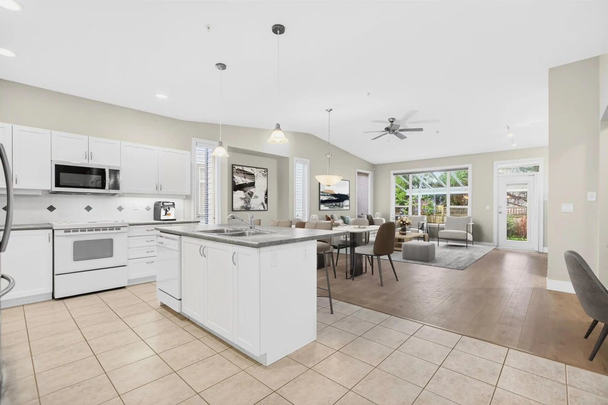 Breakfast Nook Photo of 148 19639 Meadow Gardens Way, Pitt Meadows, BC