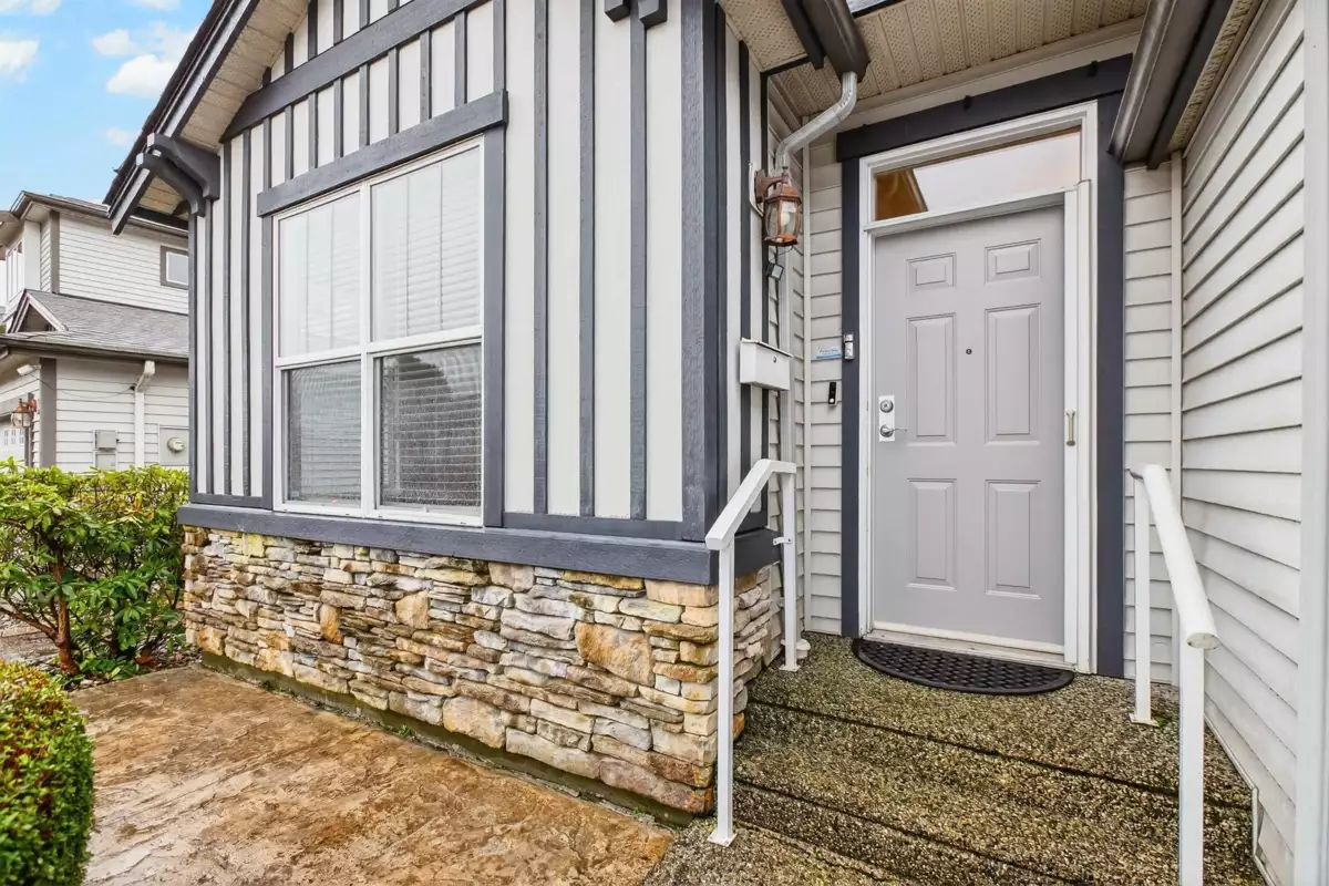 Living Room Photo of 148 19639 Meadow Gardens Way, Pitt Meadows, BC