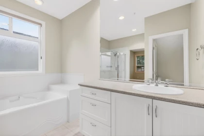 Entry Foyer Photo of 148 19639 Meadow Gardens Way, Pitt Meadows, BC