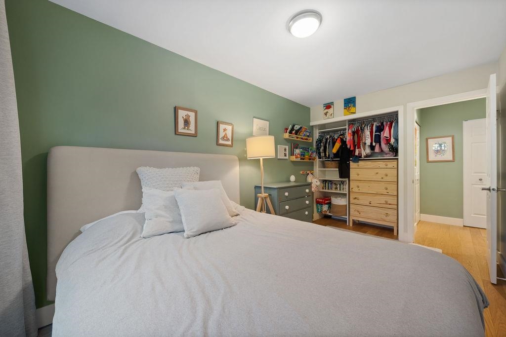 Mudroom Photo of 2 1214 W 7th Avenue, Vancouver, BC