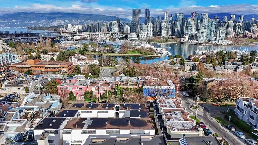 Neighborhood Park Photo Near 2 1214 W 7th Avenue, Vancouver, BC