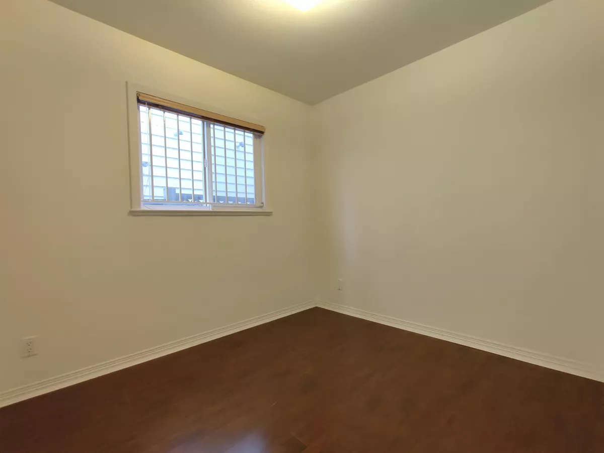 Backyard Photo of 3461 William Street, Vancouver, BC