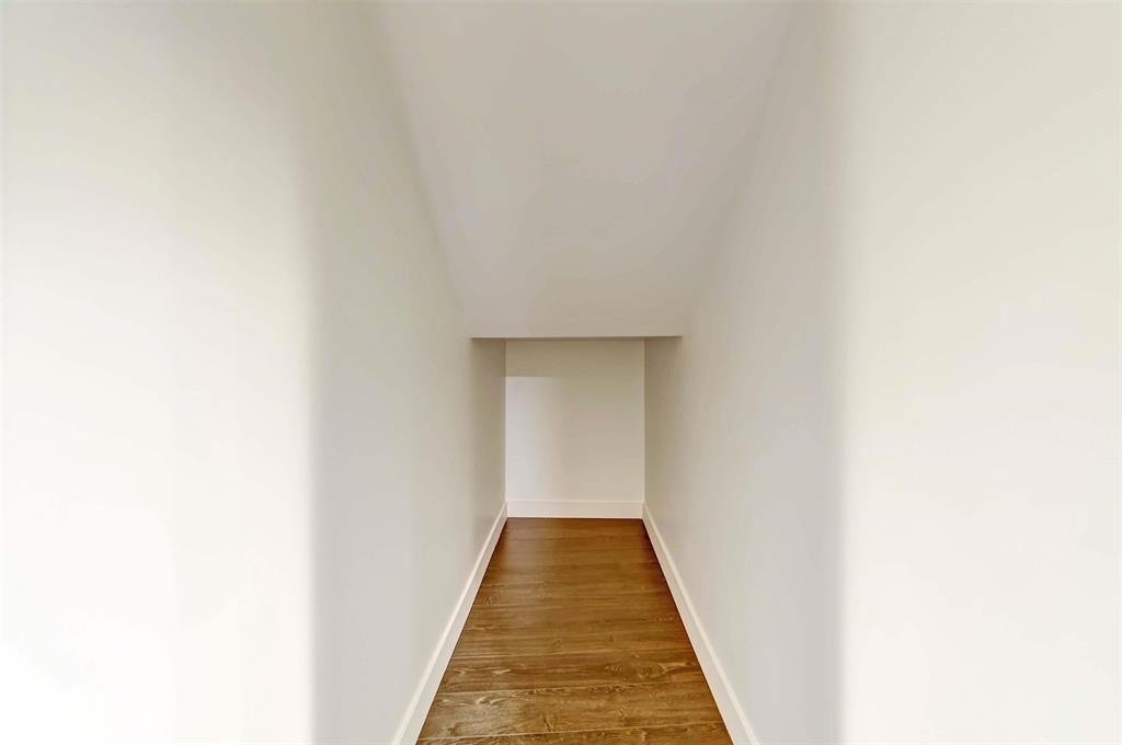 Staircase Photo of 208 W 1st Avenue, Vancouver, BC