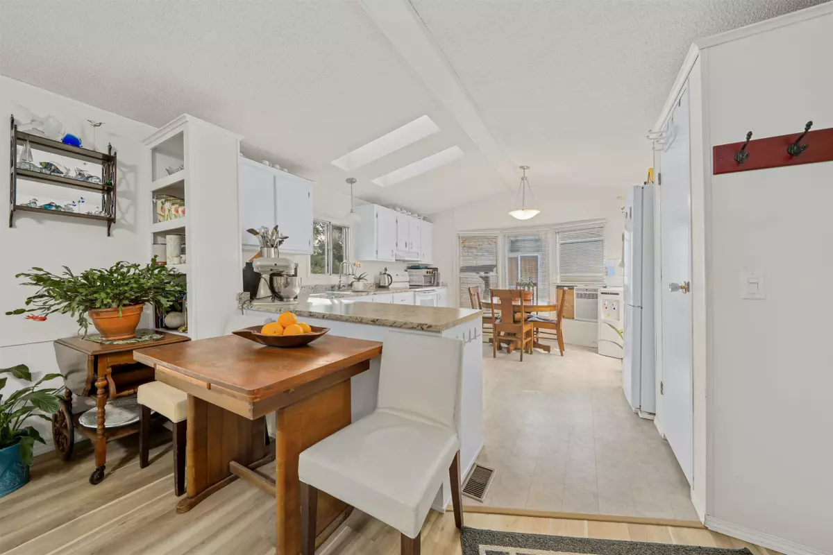 Breakfast Nook Photo of 41 10221 Wilson Street, Mission, BC