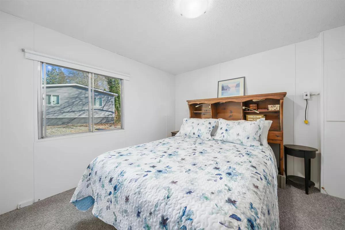 Entry Foyer Photo of 41 10221 Wilson Street, Mission, BC