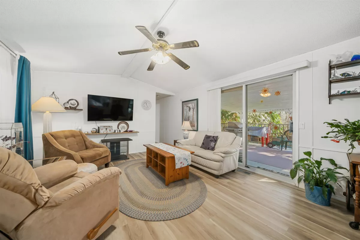 Kitchen Photo of 41 10221 Wilson Street, Mission, BC