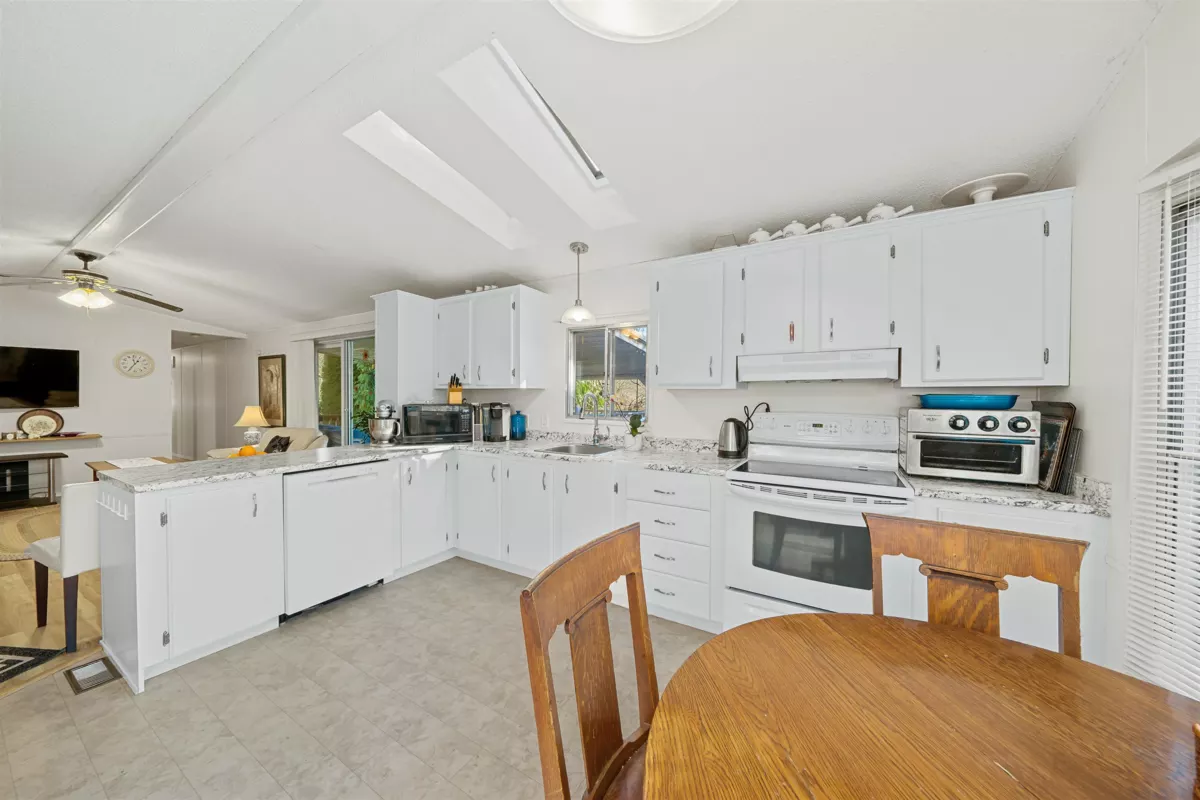 Walk-In Closet Photo of 41 10221 Wilson Street, Mission, BC