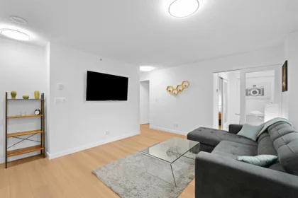 305 977 Mainland Street, Vancouver, BC, Vancouver — Apartment/Condo for sale