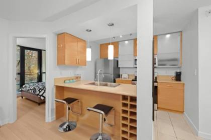 305 977 Mainland Street, Vancouver, BC, Vancouver — Apartment/Condo for sale