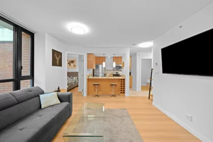 305 977 Mainland Street, Vancouver, BC, Vancouver — Apartment/Condo for sale