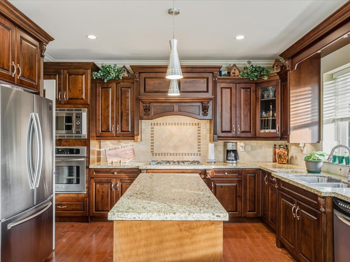 Backyard Photo of 5822 Cove Link Road, Ladner, BC