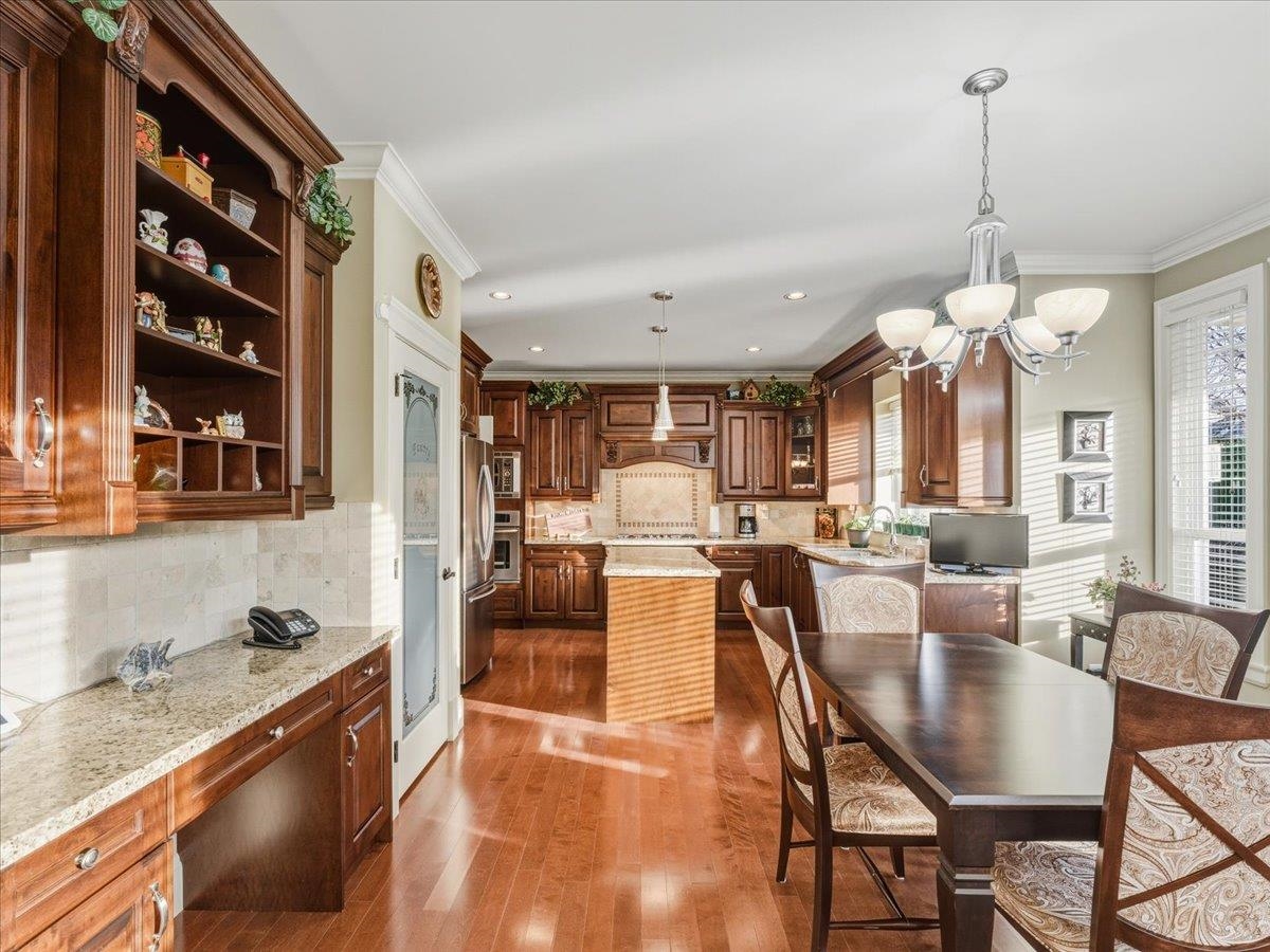 Kitchen Island Photo of 5822 Cove Link Road, Ladner, BC