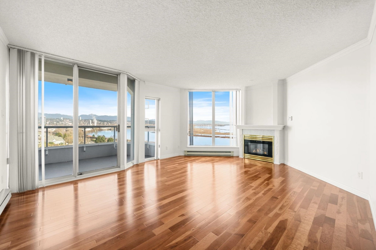 Living Room Photo of 804 71 Jamieson Court, New Westminster, BC