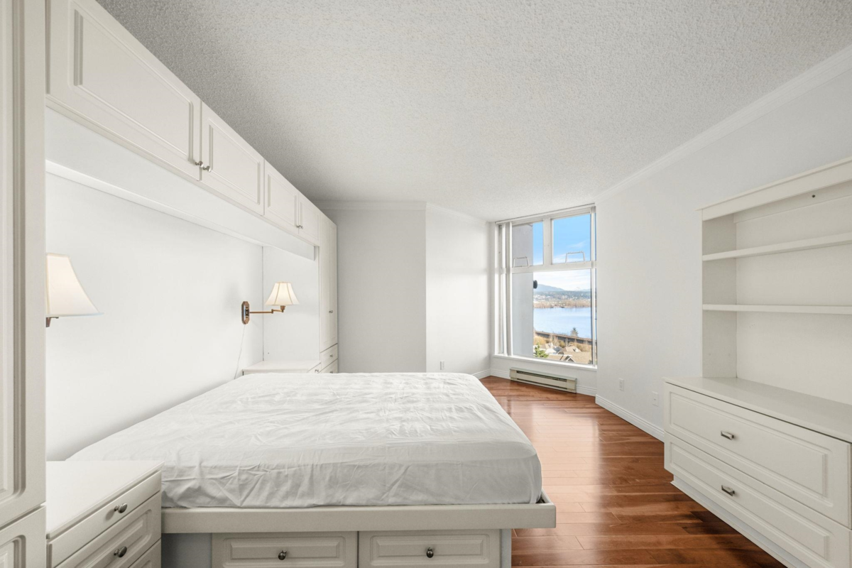 Mudroom Photo of 804 71 Jamieson Court, New Westminster, BC