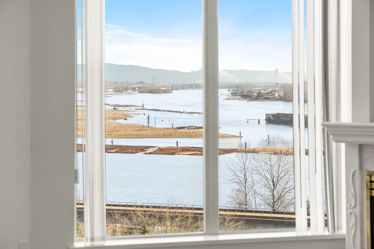 Staircase Photo of 804 71 Jamieson Court, New Westminster, BC