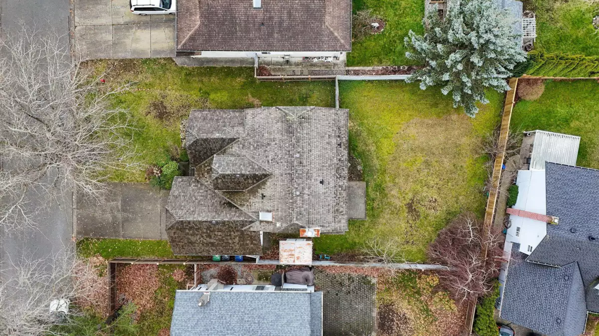 Garden / Landscaping Photo of 1921 155 Street, Surrey, BC