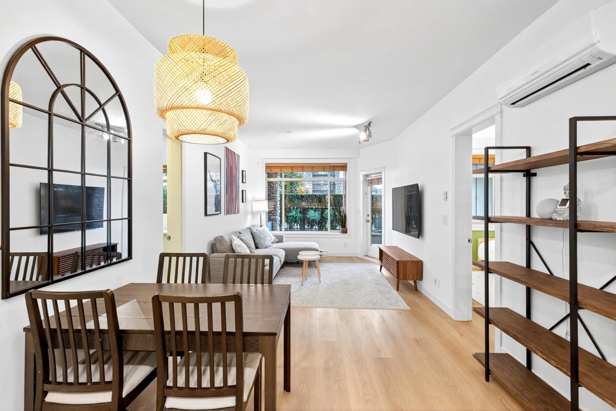 Living Room Photo of 139 8288 207a Street, Langley, BC