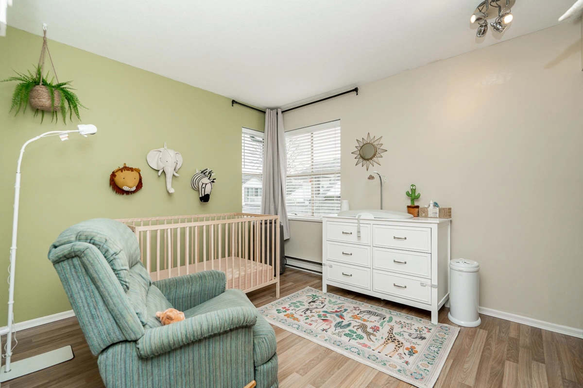 Entry Foyer Photo of 35 19160 119 Avenue, Pitt Meadows, BC