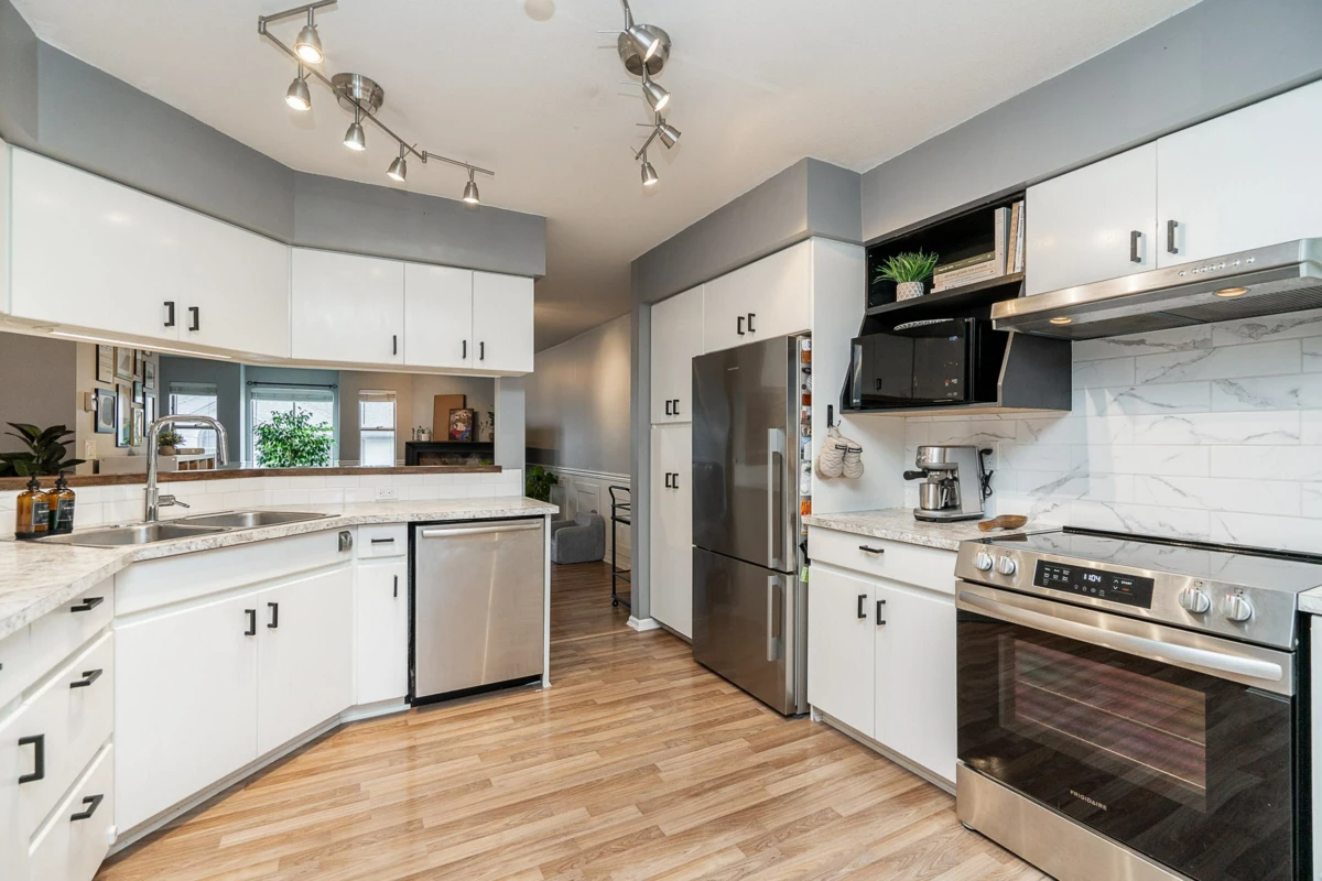 Primary Bedroom Photo of 35 19160 119 Avenue, Pitt Meadows, BC