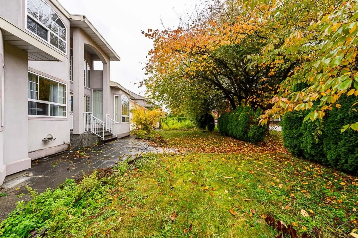 Community Amenities Photo (Clubhouse) of 10132 156 Street, Surrey, BC