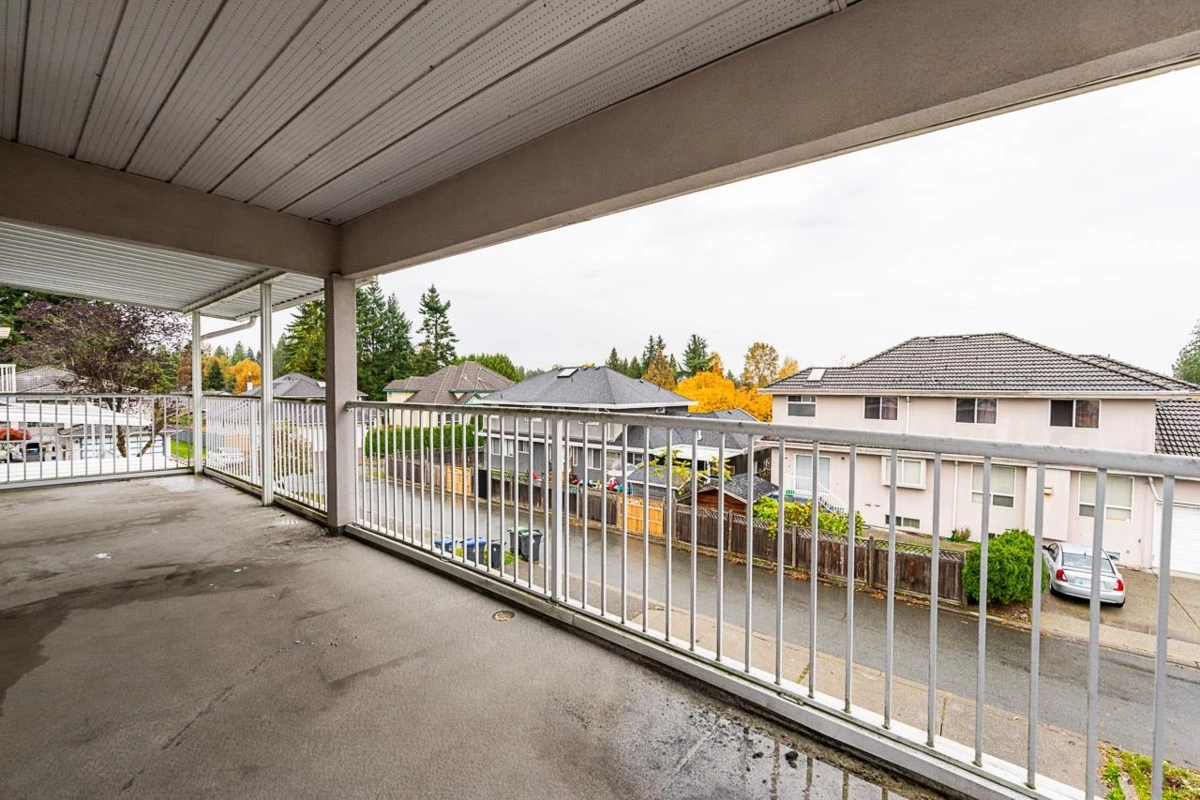 Outdoor Kitchen Photo of 10132 156 Street, Surrey, BC