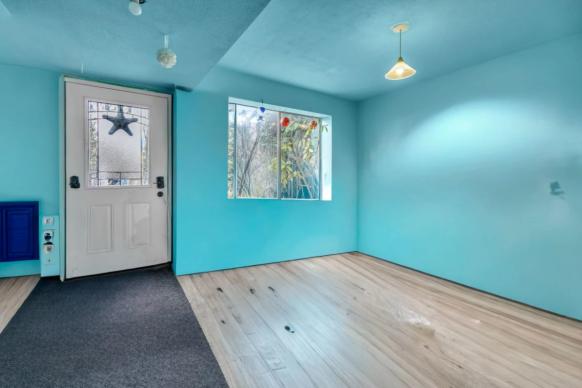 Guest Bathroom Photo of 10960 63 Avenue, Delta, BC
