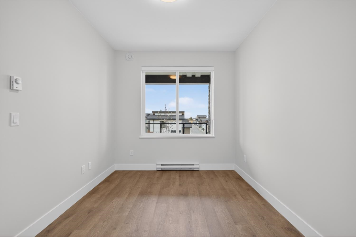 Bedroom 4 Photo of 210 1930 Starling Drive, Tsawwassen, BC
