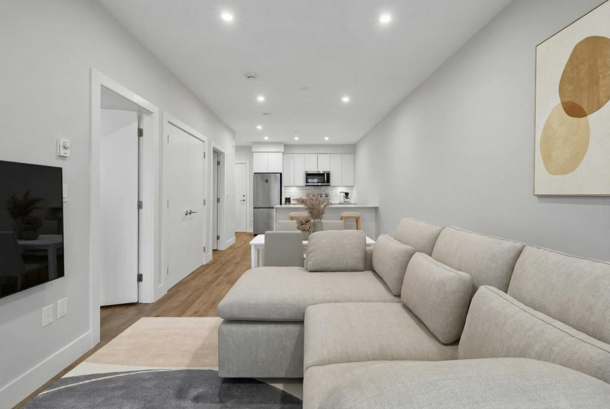 Primary Bathroom Photo of 210 1930 Starling Drive, Tsawwassen, BC