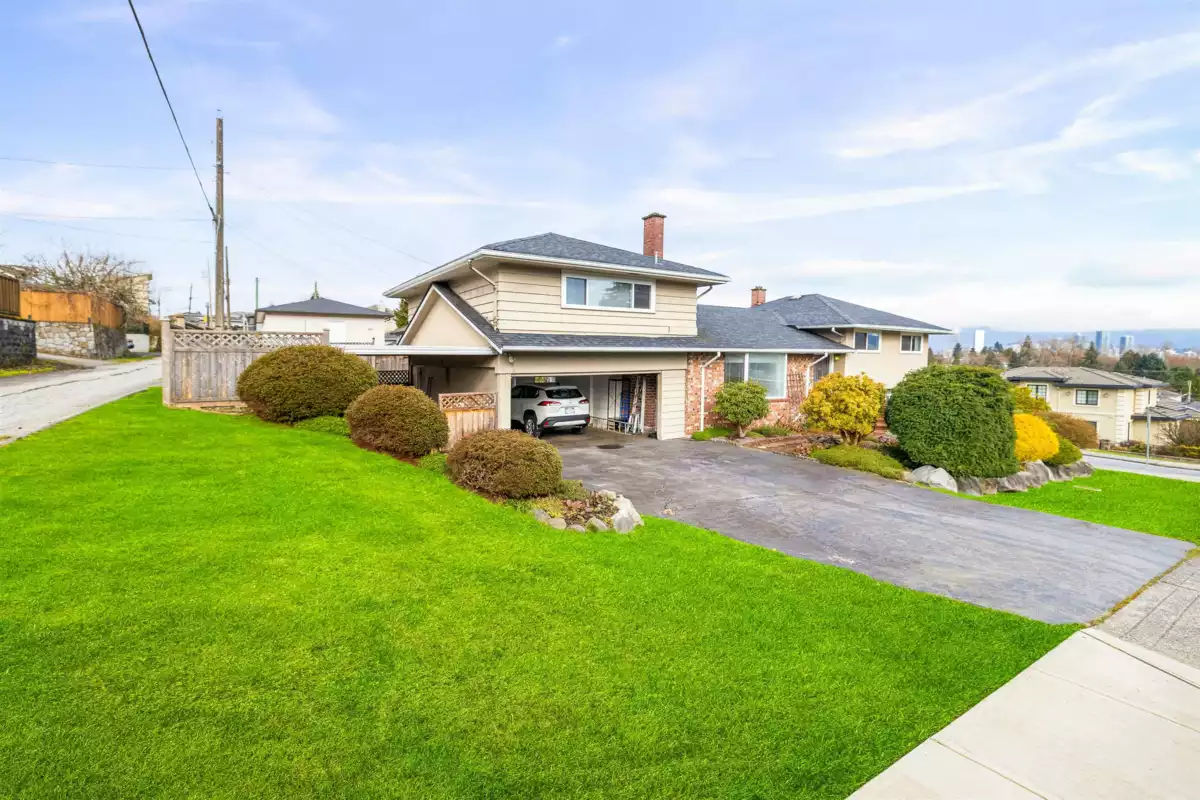 Living Room Photo of 5045 Barker Crescent, Burnaby, BC