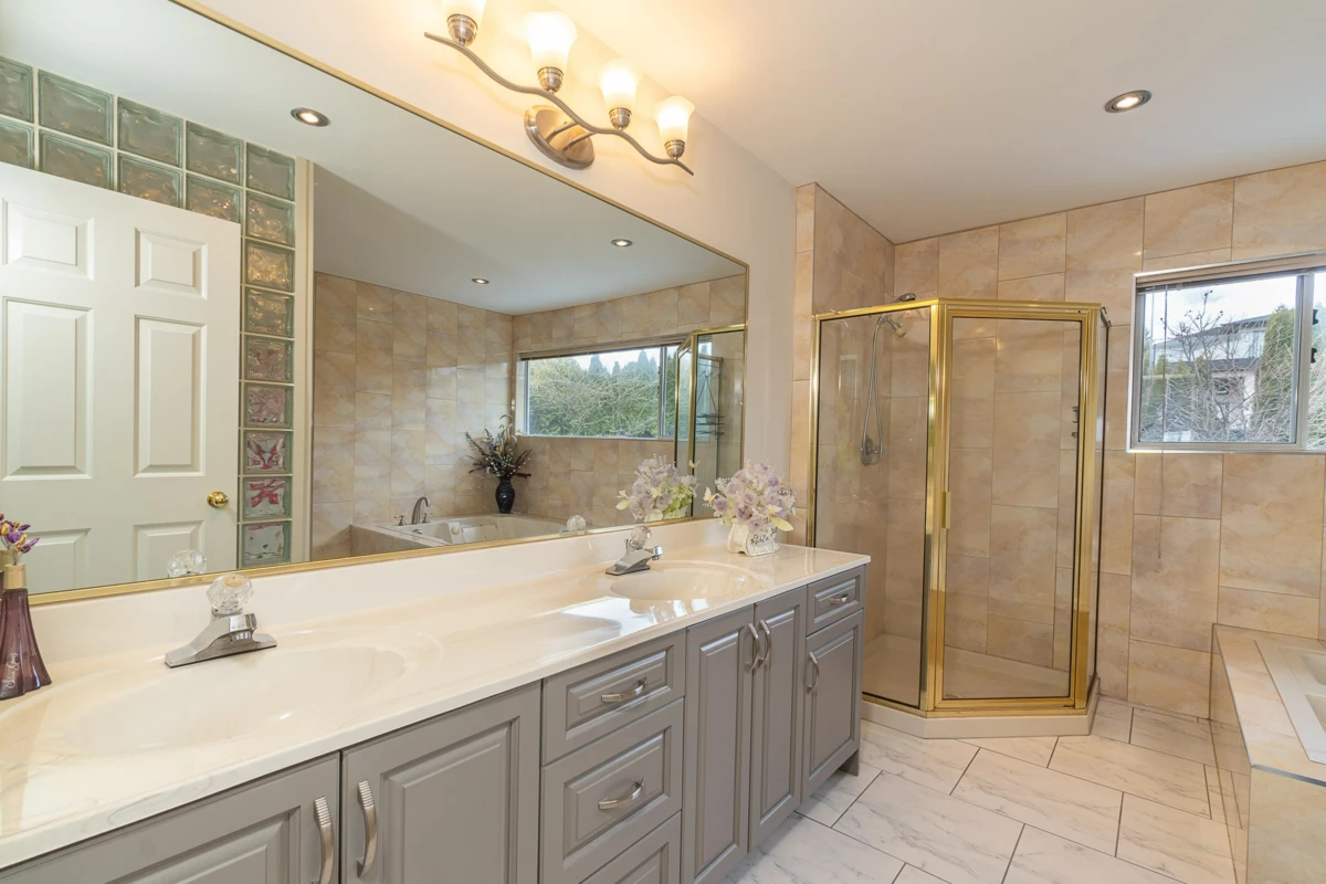 Powder Room Photo of 6169 Lochdale Street, Burnaby, BC