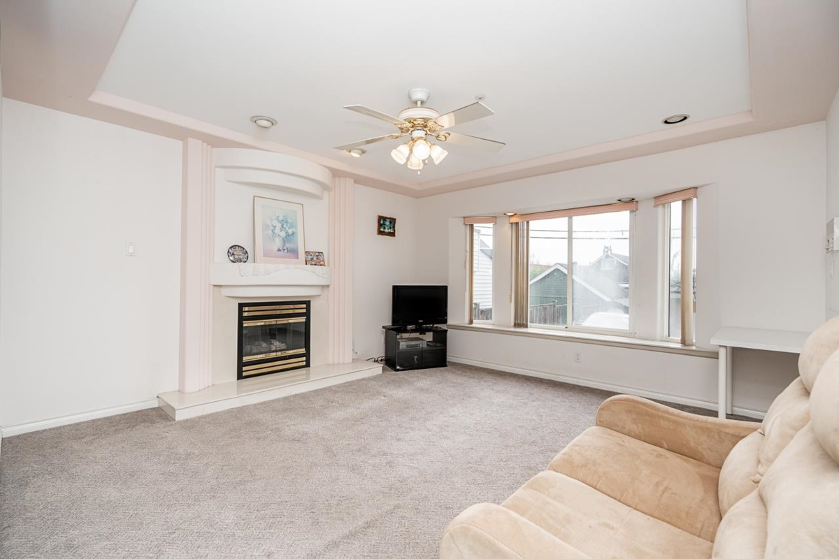 Primary Bedroom Photo of 726 E 56th Avenue, Vancouver, BC