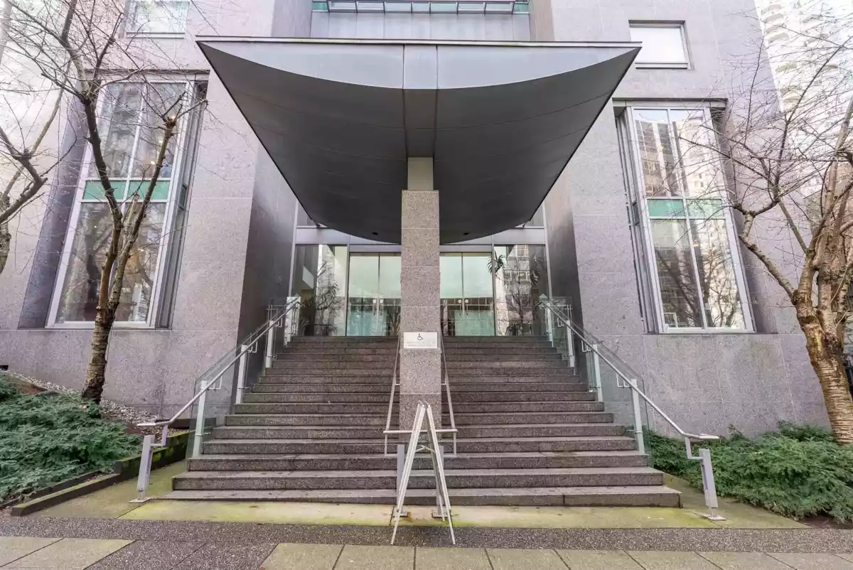 Family Room Photo of 2106 1288 W Georgia Street, Vancouver, BC