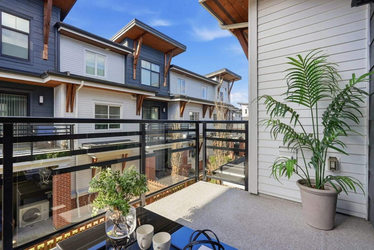 Entry Foyer Photo of 30 22128 48a Avenue, Langley, BC