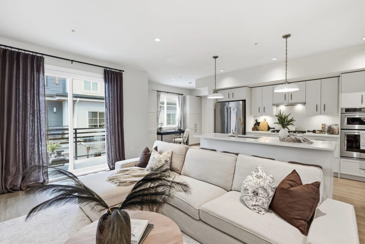 Family Room Photo of 30 22128 48a Avenue, Langley, BC