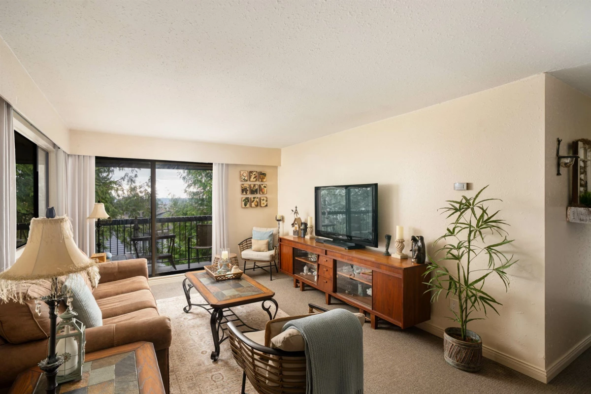 Dining Area Photo of 301 1000 King Albert Avenue, Coquitlam, BC