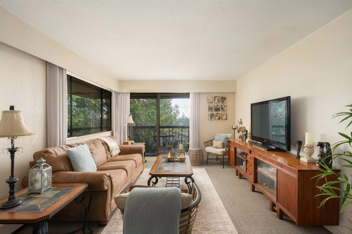 Family Room Photo of 301 1000 King Albert Avenue, Coquitlam, BC
